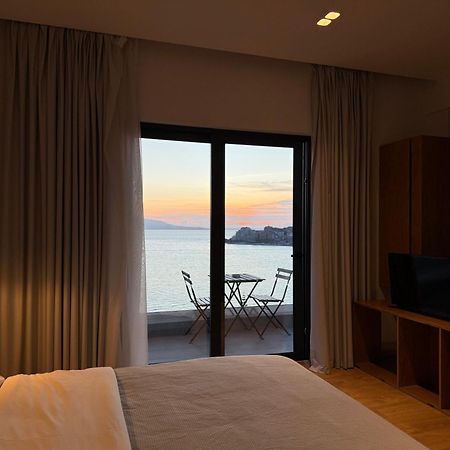 Kanes Bohemian Boutique Hotel ซารานเดอ ภายนอก รูปภาพ