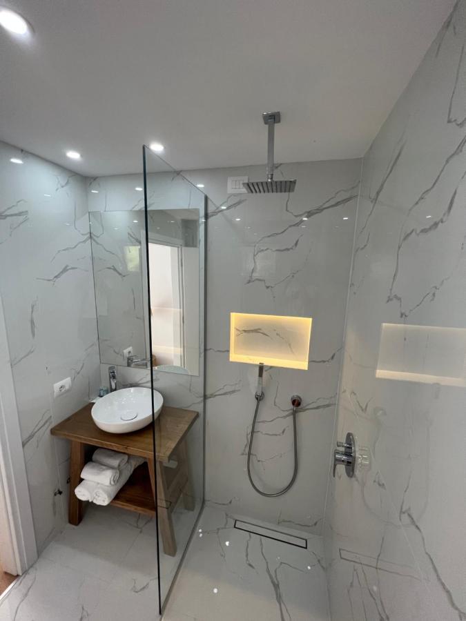 Kanes Bohemian Boutique Hotel ซารานเดอ ภายนอก รูปภาพ