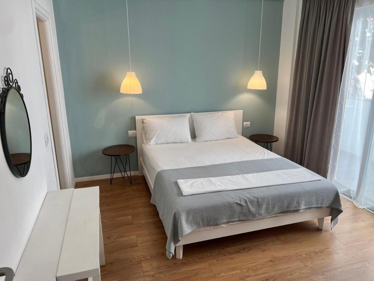 Kanes Bohemian Boutique Hotel ซารานเดอ ภายนอก รูปภาพ