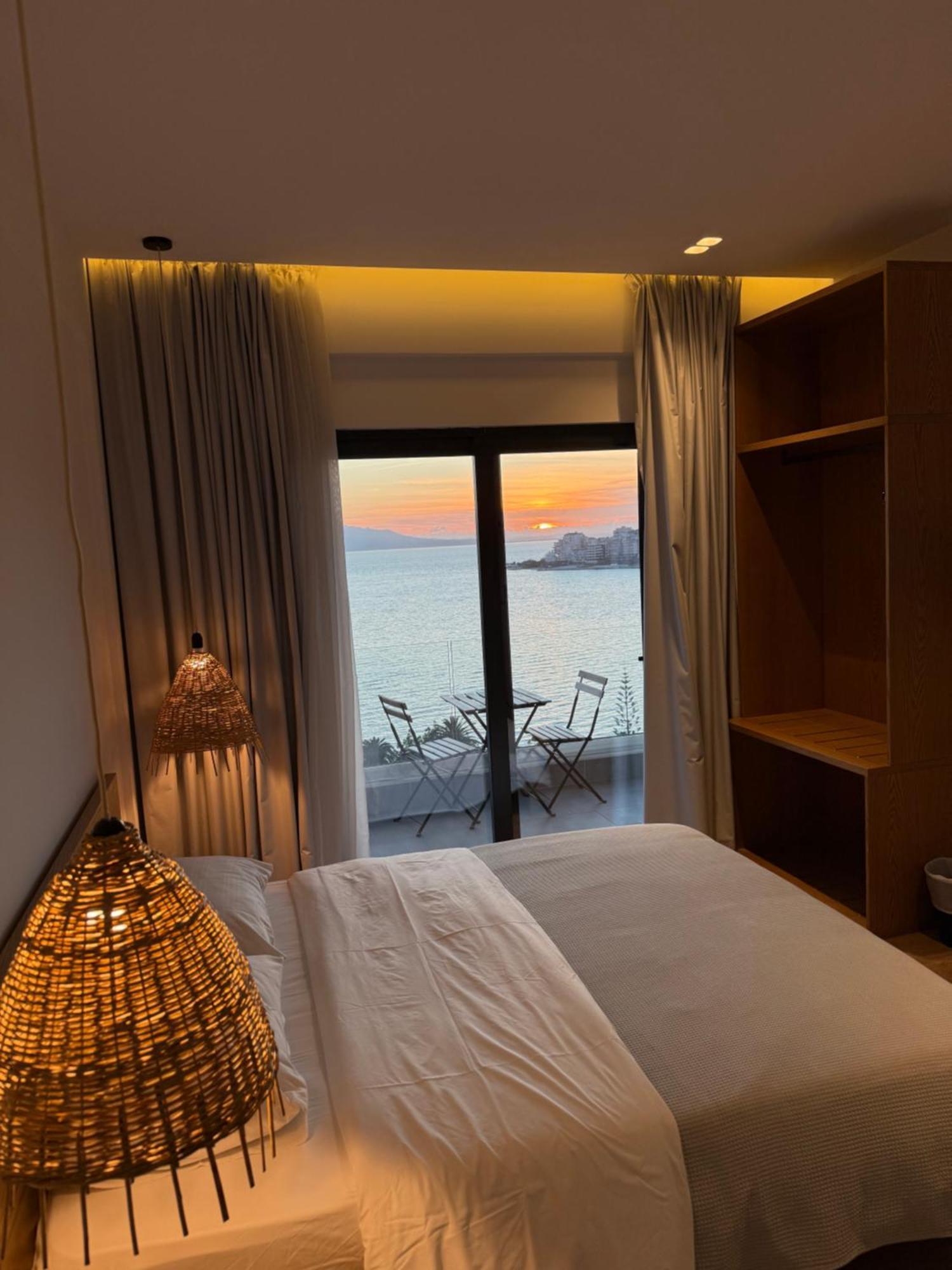 Kanes Bohemian Boutique Hotel ซารานเดอ ภายนอก รูปภาพ